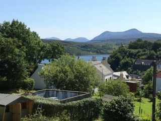 portree-corner-cottage-self-catering-view-from-bedroom